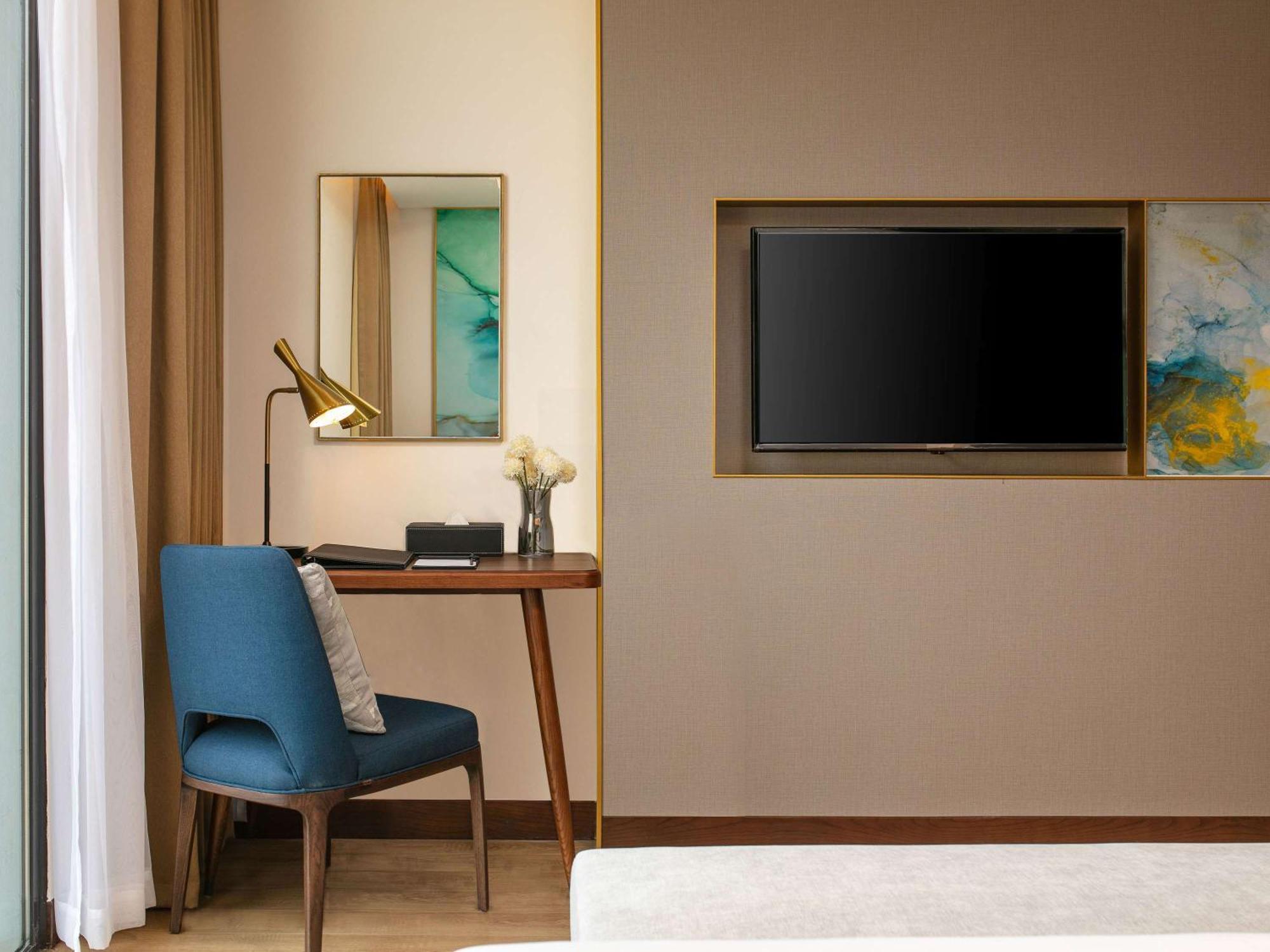 Moevenpick Living West Hanoï Extérieur photo
