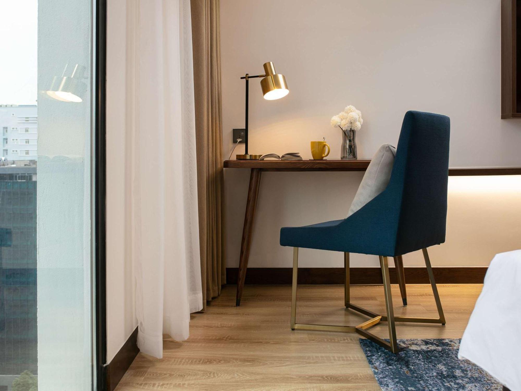 Moevenpick Living West Hanoï Extérieur photo